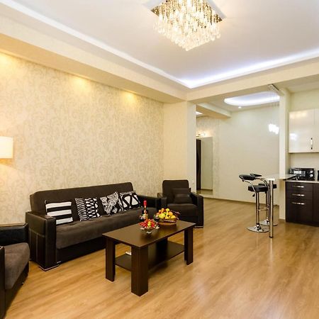 Tbilisi Two Bedroom Apartment Esterno foto