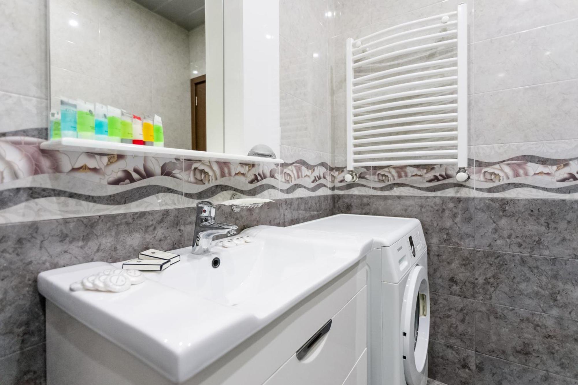 Tbilisi Two Bedroom Apartment Esterno foto